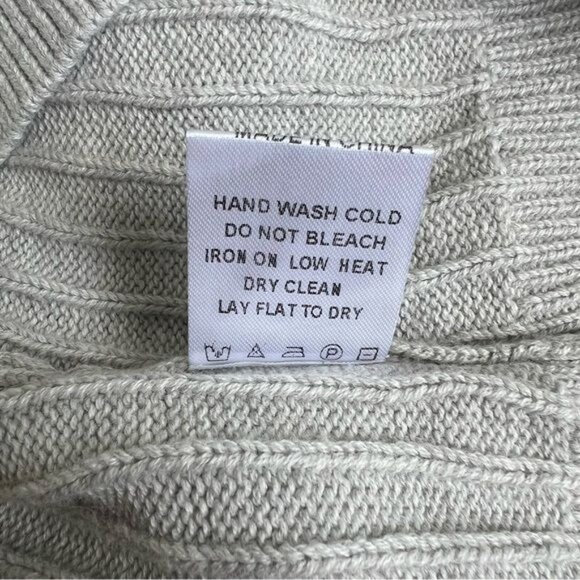 One Grey Day Cotton Cashmere Crew Sweater - S - Picture 7 of 7